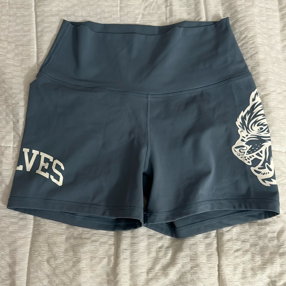 She darc sport shorts